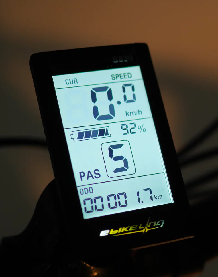 An ebike LCD controller to tell you your spped, distance, peddle setting, and battery level